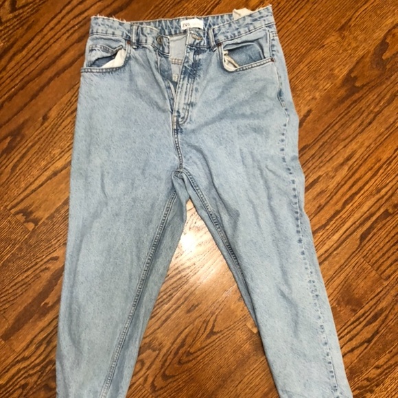 Zara Mom Jeans - Picture 1 of 2